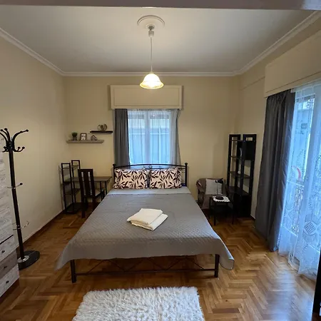 Apartment Spacious Sunny Athens
